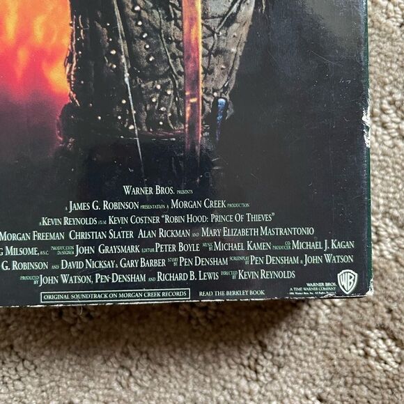 3 for $15||Vintage Robin Hood - Prince of Thieves VHS - Picture 2 of 10